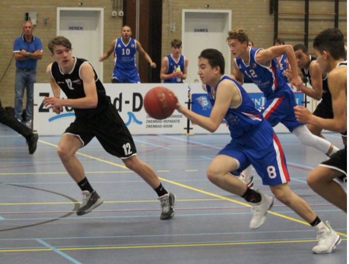 Mannen u16-1 wint thriller in eredivisie