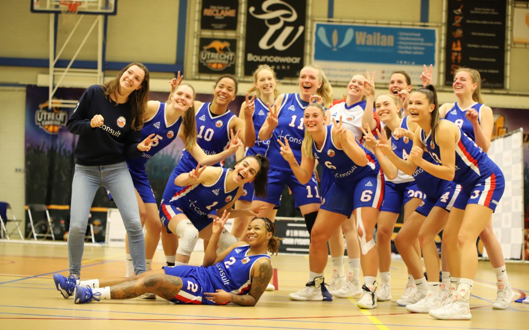 4Consult/Binnenland door naar de halve finale na monsterzege