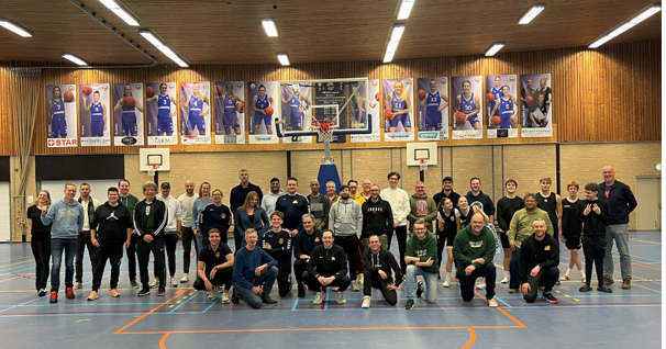 Coaching Clinic door Joerik Michiels bij CBV Binnenland benadrukt innovatieve benadering van basketbaltraining